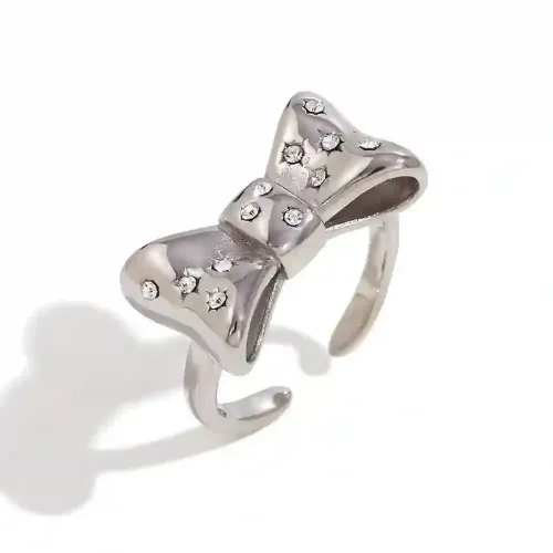 Bowtique Ring - Product Image