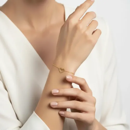 Hallow Curved Heart Bracelet - Product Image