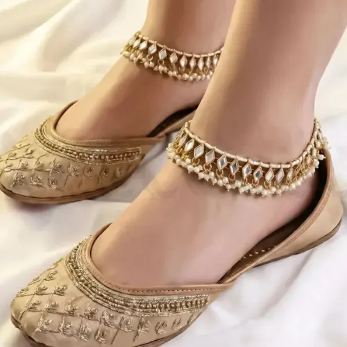 Merlino Anklets - Product Image