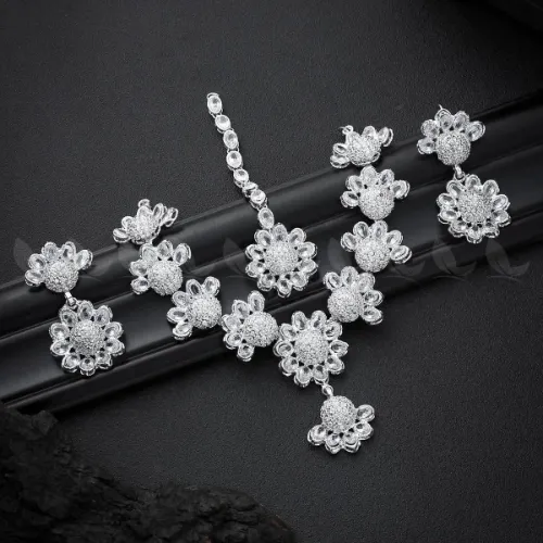 Alstroemeria Necklace set - Product Image