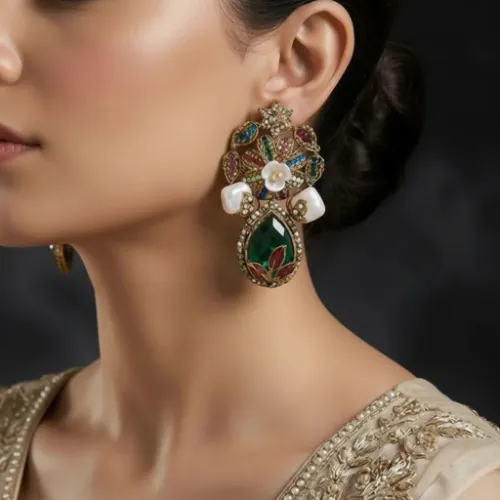 Roszir Pearl Drop Earrings - Product Image